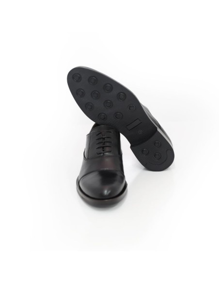 Black leather Oxford