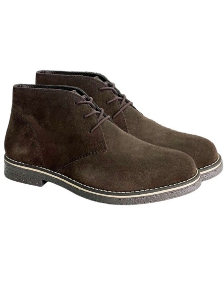 Brown suede boot