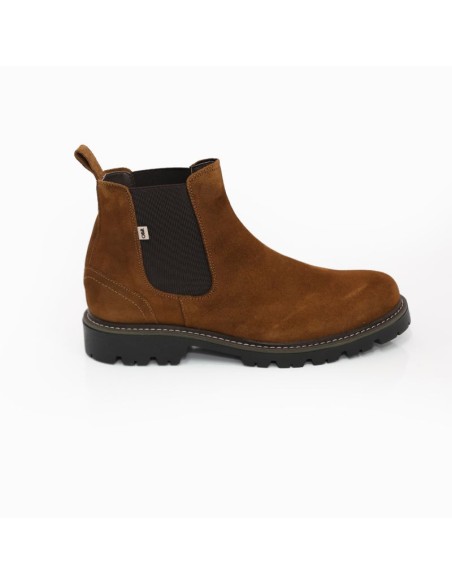 Light Brown suede chelsea boots