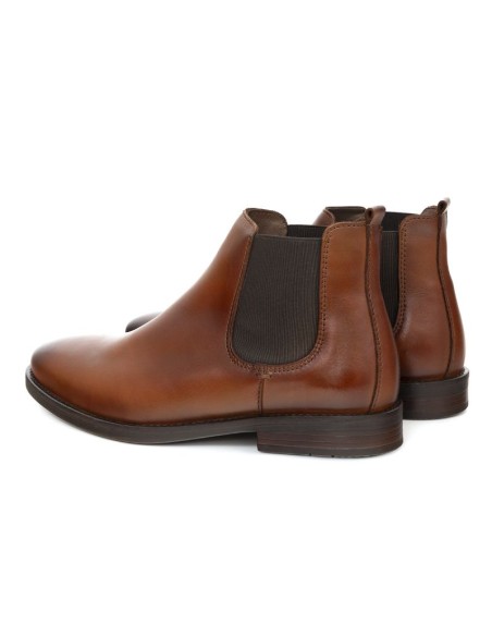 Light Brown leather chelsea boots