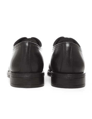 Black leather Oxford