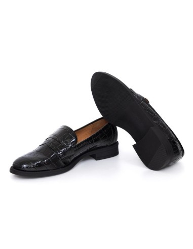 Black leather women's mocassins