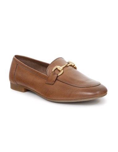 Mocasines de mujer de piel con aplique metálico color cuero