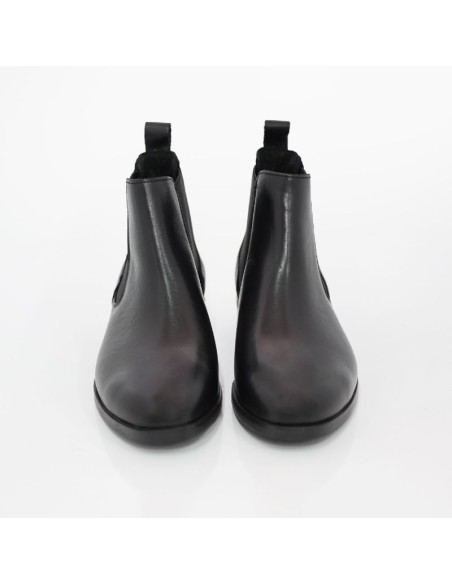 Black leather women's boots