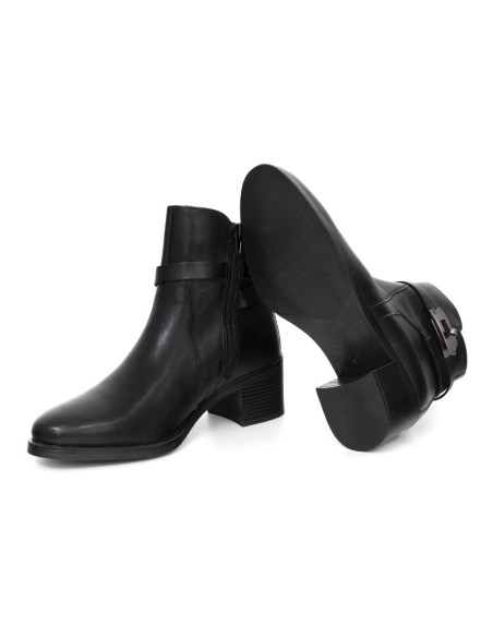 Black leather women's boots