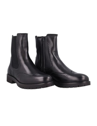 Black leather women's boots