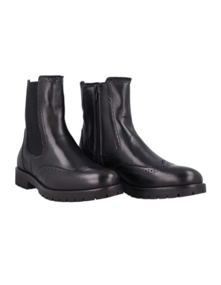 Black leather women's boots