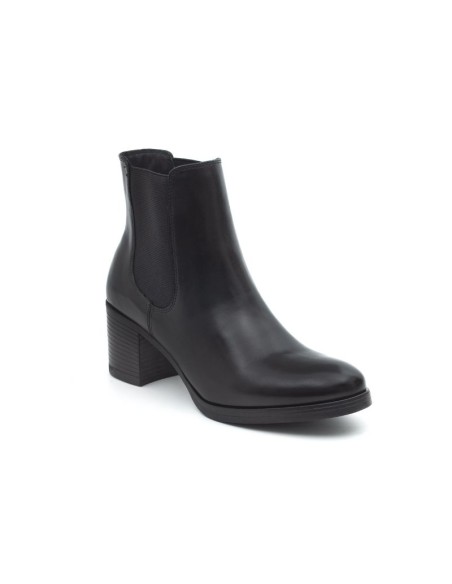 Black leather women's boots