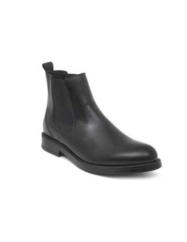 Black leather chelsea boots