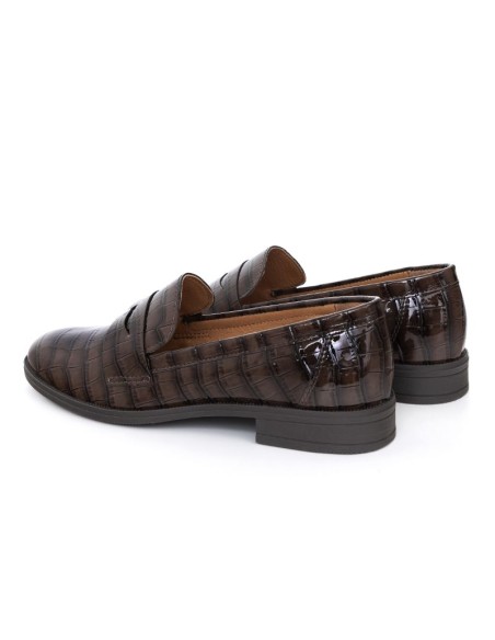 Brown leather women's mocassins