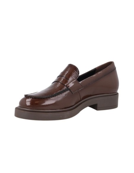 Brown leather women's mocassins