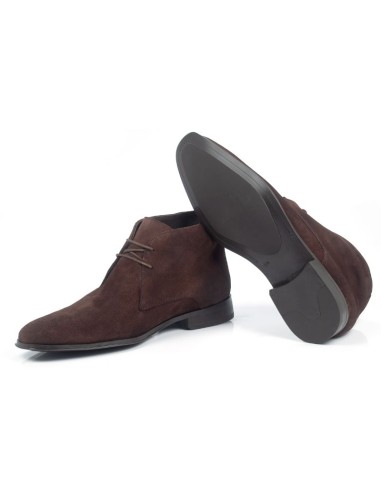Brown suede boot