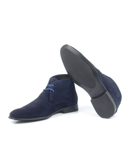 Blue suede boot