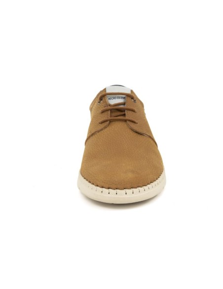 Derby de nobuck con cordones en contraste color cuero