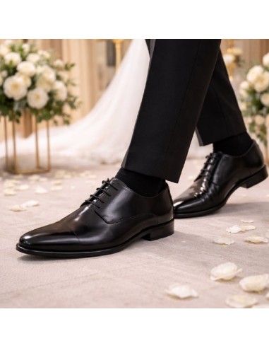 Black leather Oxford