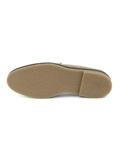 Mocasín de ante con antifaz color beige