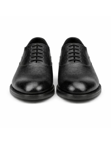 Black leather Oxford