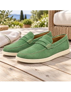 Mocasín de ante con antifaz color verde