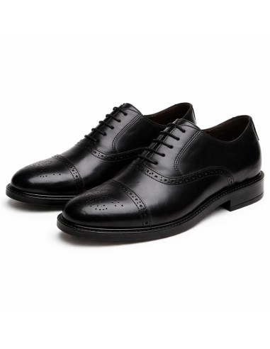 Black leather Oxford