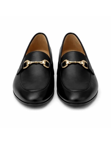 Mocasines de mujer de piel con aplique metálico color negro