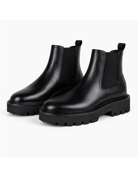 Black leather women's boots