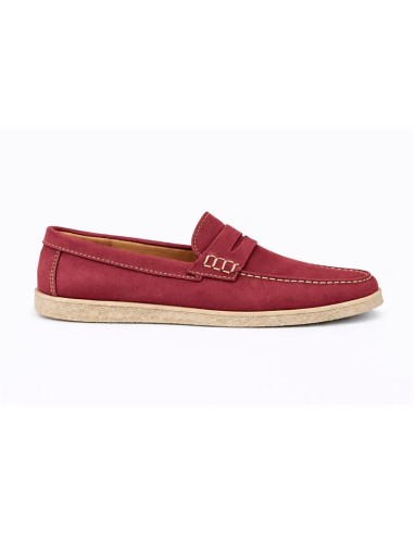 Mocasín de ante con antifaz color burdeos