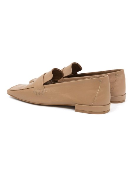 Beige leather women's moccasins