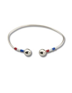 Brazalete de plata acabado a mano color plata