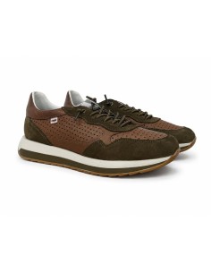 Green suede sport shoe
