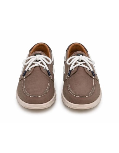 Náutico de nobuck con cordón de piel color beige