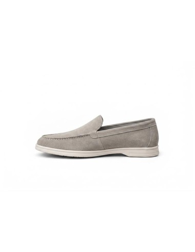 Beige suede women's moccasins
