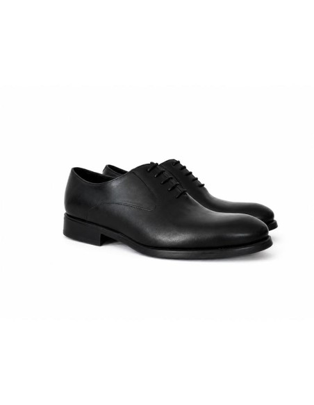 Black leather Oxford