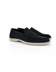 Mocasín de nobuck con aplique metálico color azul