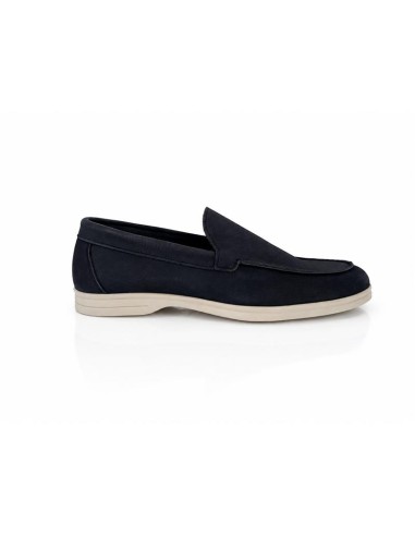 Mocasín de nobuck con aplique metálico color azul