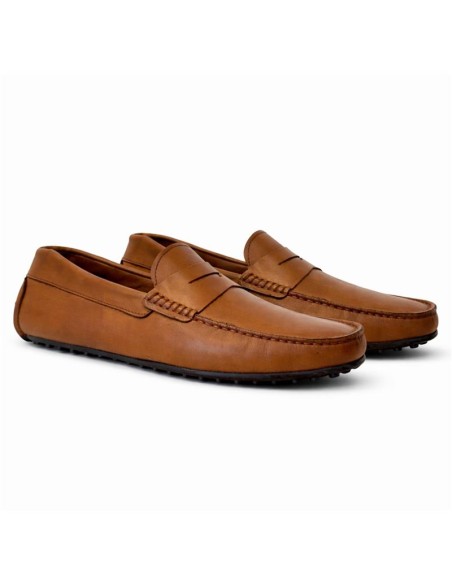 Mocasín de piel con antifaz color cuero