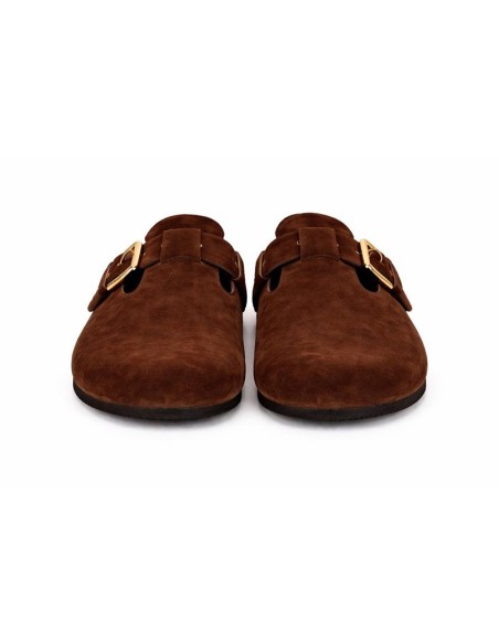 Sandalias de mujer de ante con hebilla color marrón