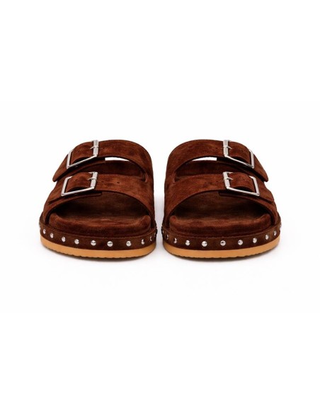 Sandalias de mujer de ante con hebilla color marrón