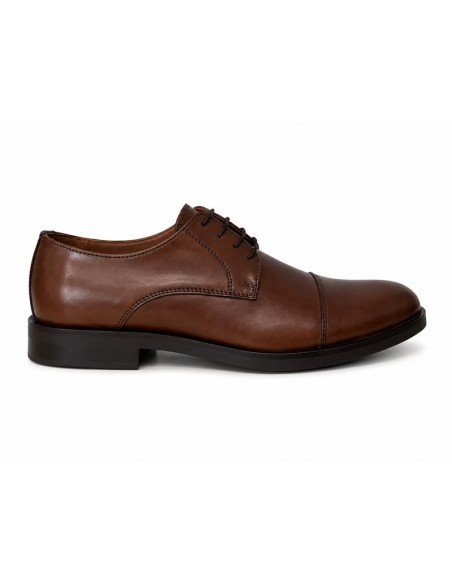 Derby de piel con costura color cuero