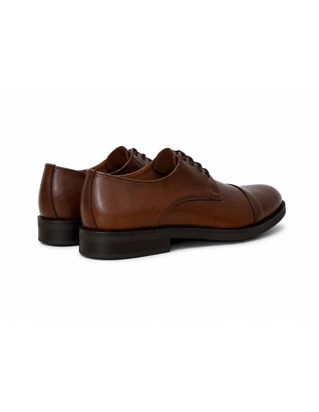 Derby de piel con costura color cuero