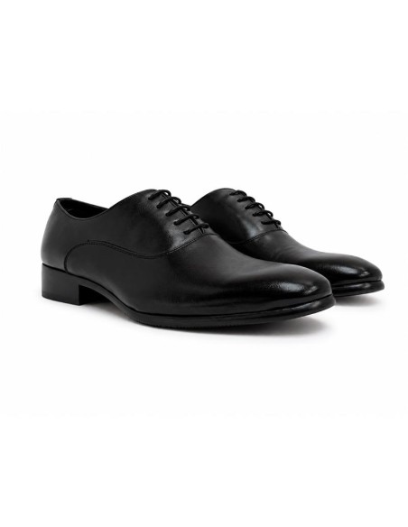 Black leather Oxford