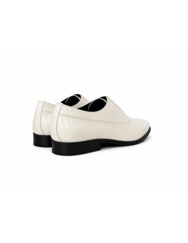 White leather Oxford