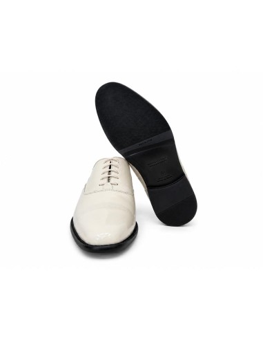 White leather Oxford