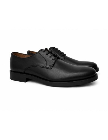 Black leather Oxford