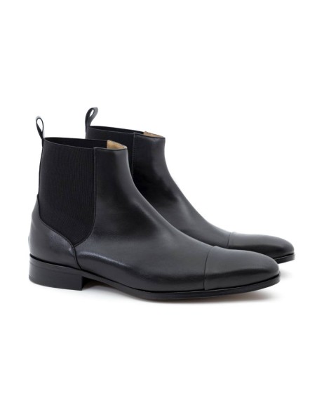 Botines Chelsea de piel con elástico lateral color negro
