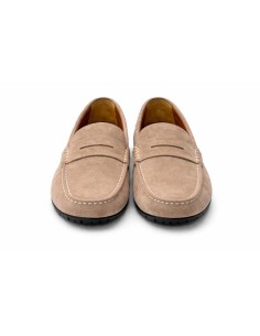 Mocasín de ante con antifaz color beige