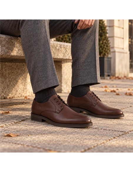 Derby de piel con costura color cuero