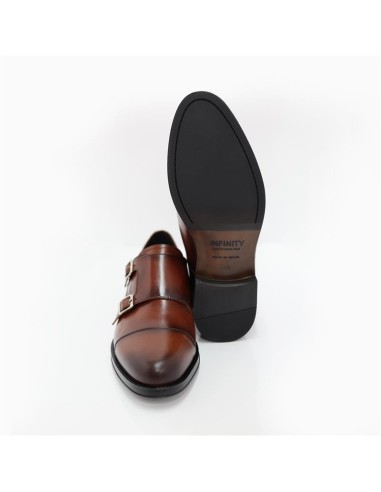 Zapato con hebilla de piel con plantilla extraible color cuero