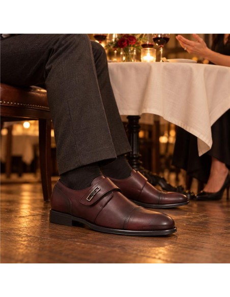 chaussure avec boucle de peau Bordeaux DASKO-BURDEOS
