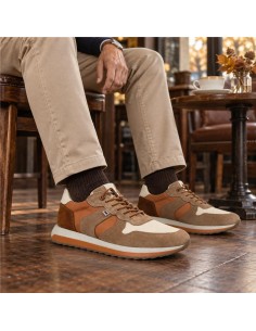 Deportivo de ante liso color cuero