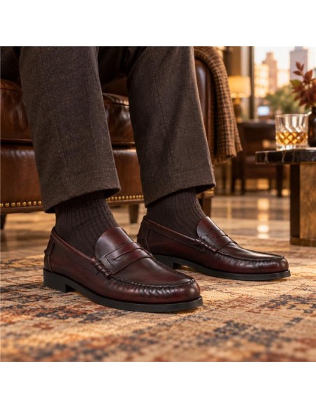 Burgundy leather Castellanos